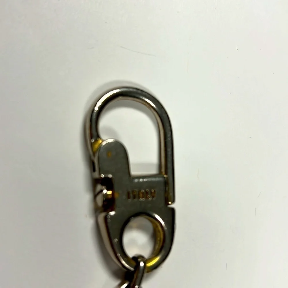 Gucci Authentic Metal Chain Link Keychain